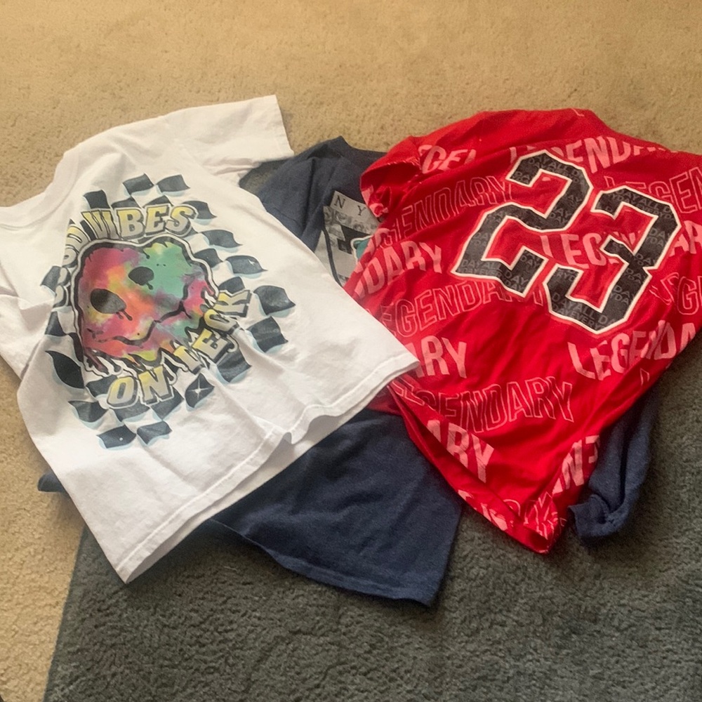 All I’m good condition only worn once